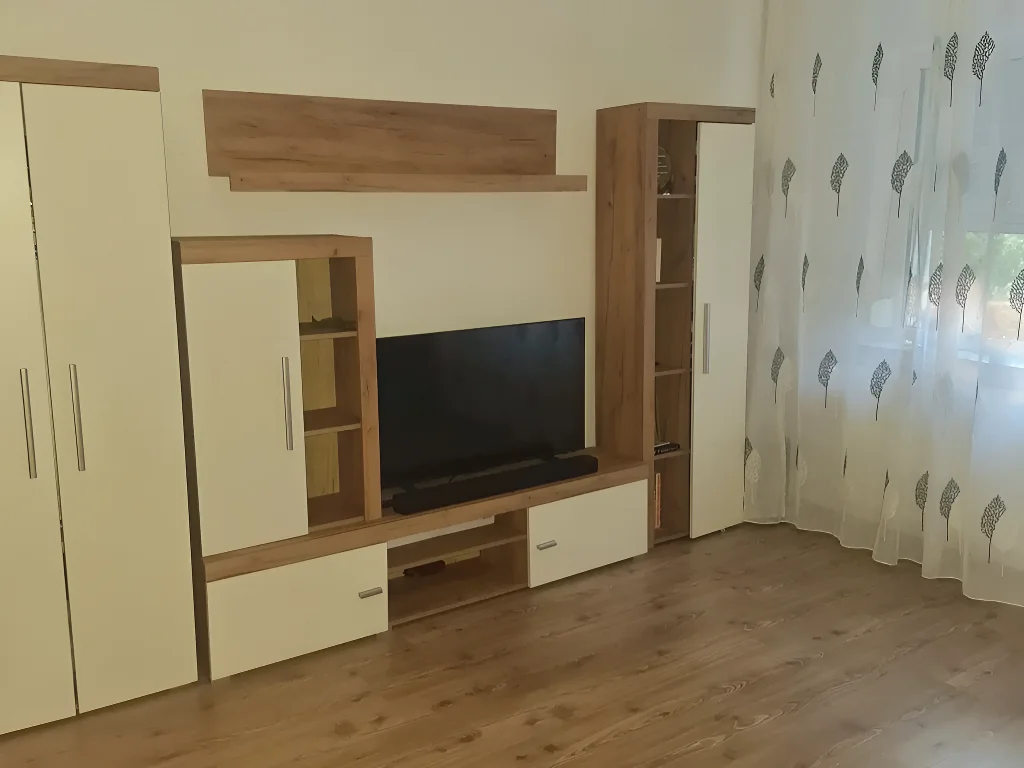 living mobilat alb apartament vanzare-cumparare Sector 2, București